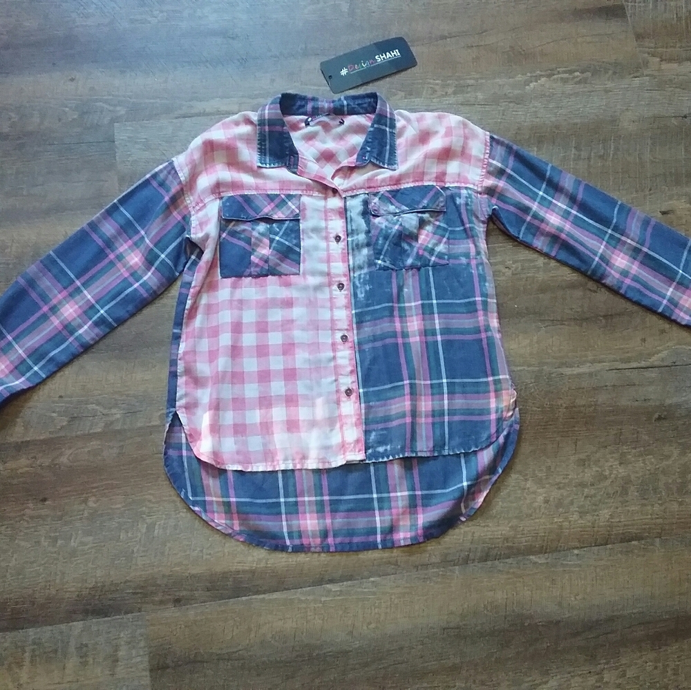 Soft flannel plaid shirt size medium Design Shahi